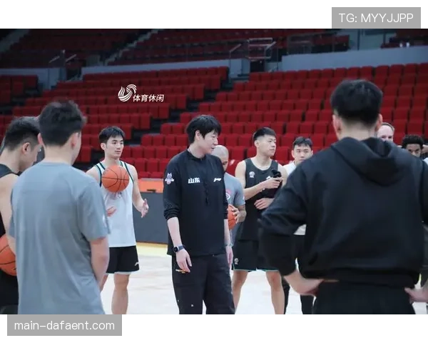 上海男篮近十三战十二胜一负 连胜多支劲旅展现阵容深度优势